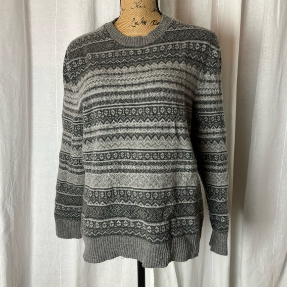 Garnet Hill Mens Sweater Pullover ExtraFine Merino Wool Gray Large Fair Isle - Picture 2 of 8